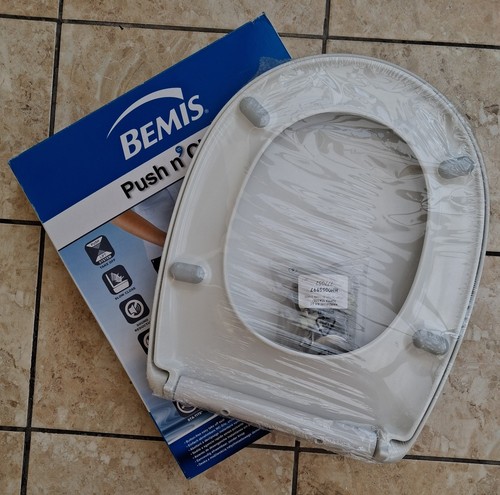 Bemis push clean soft close - &,